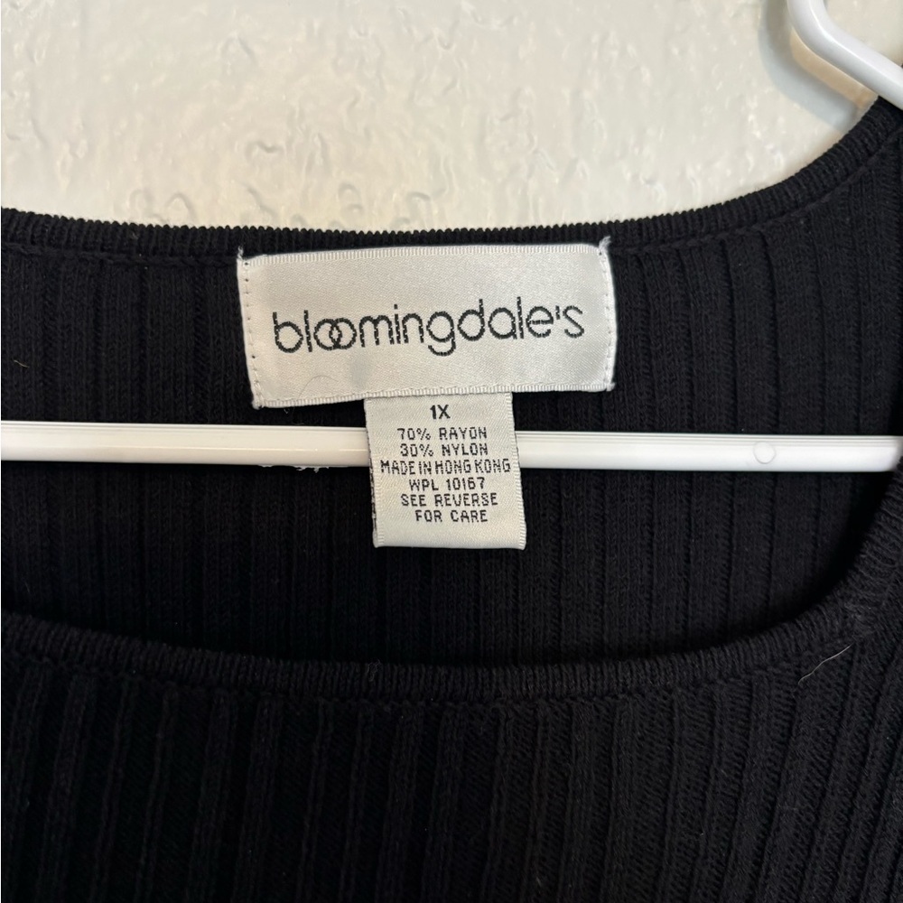 Bloomingdale's Classic Black Ribbed Long Sleeve Top - Picture 2 of 7
